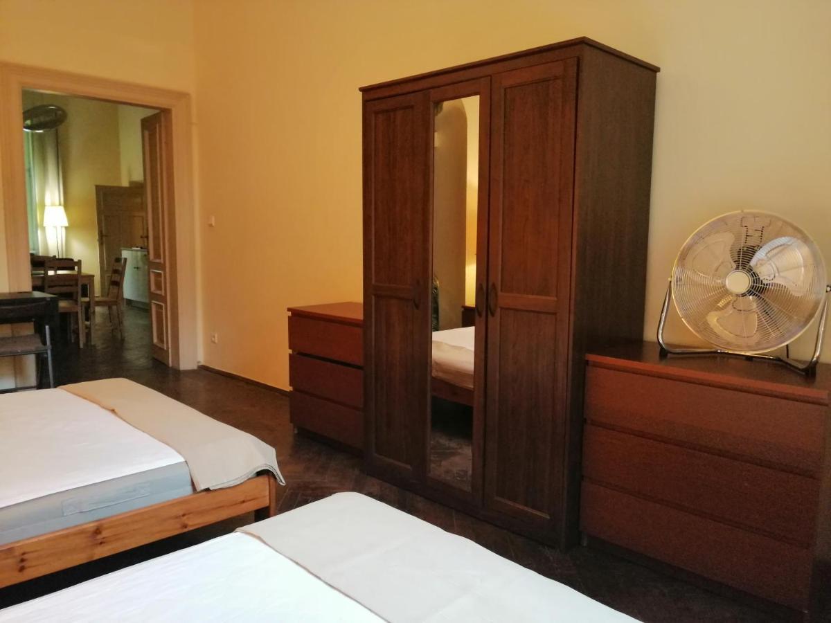 Prestige Location Apartments Pijarska Street Cracovia Esterno foto