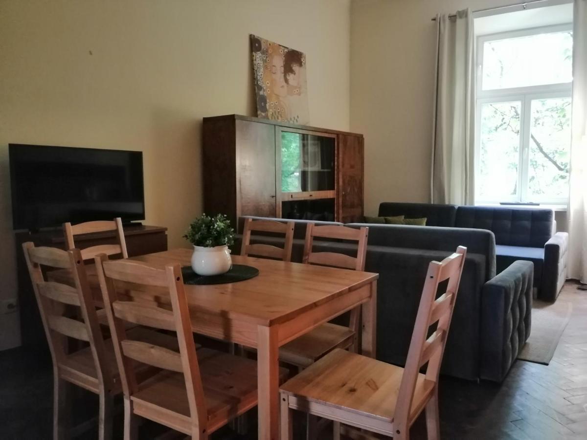 Prestige Location Apartments Pijarska Street Cracovia Esterno foto